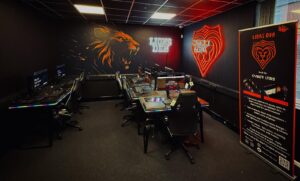 Lionheart School opens esports suite with Cyberlabs
