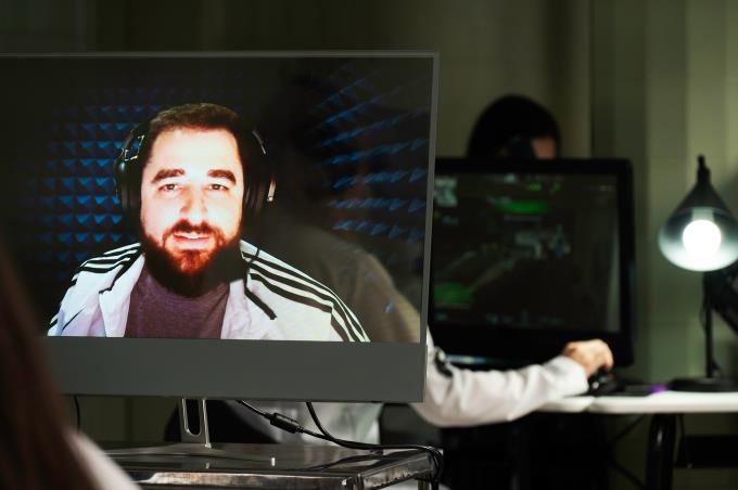 FalleN brings competitive gaming expertise to medical training in Brazilian university